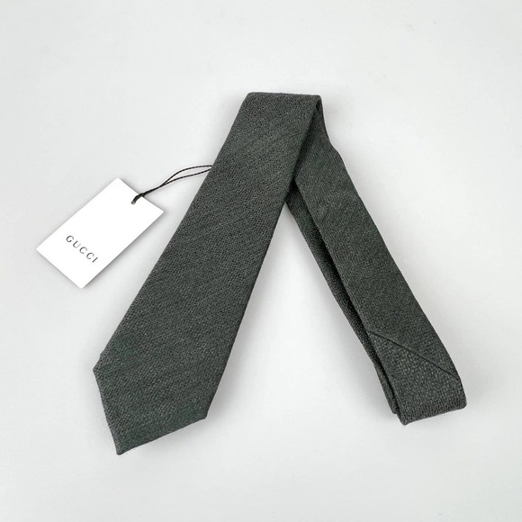 NWT Gucci Wool Tie